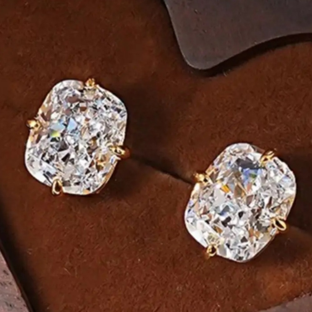 Stunning Radiant Cut Lab-Created Diamond Stud Earrings | Cushion Cut NWT - Picture 2 of 8